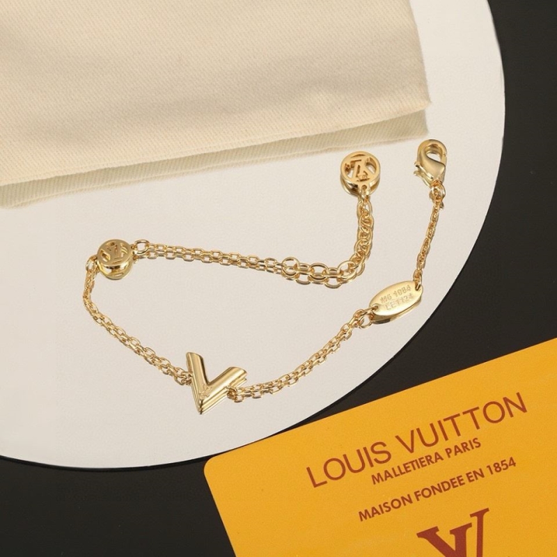 LV Necklaces